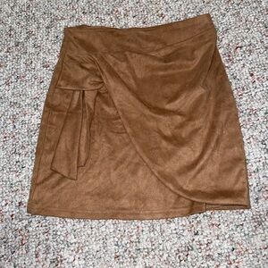 Altar’d State Faux Suede Wrap Skirt – Camel Brown S | Fall/Winte